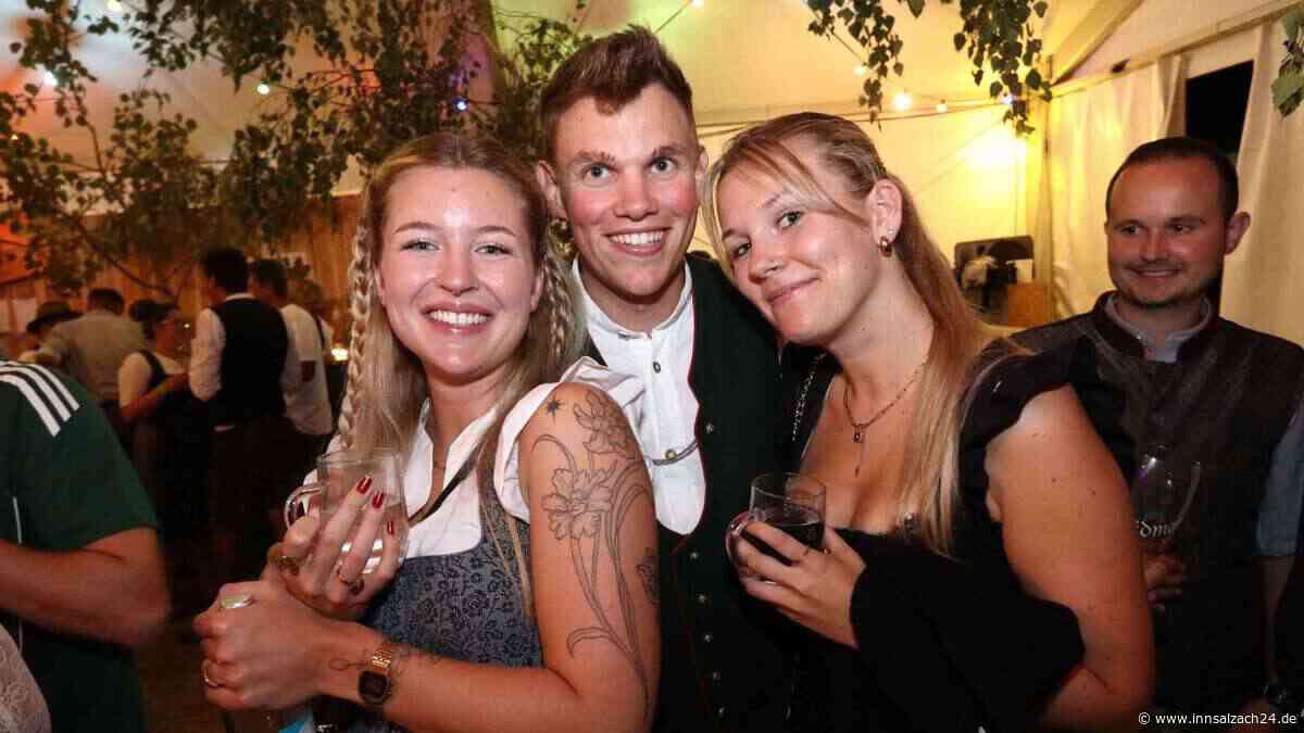 Rund 700 Gäste feiern beim Wein- und Bierfest in Unterneukirchen