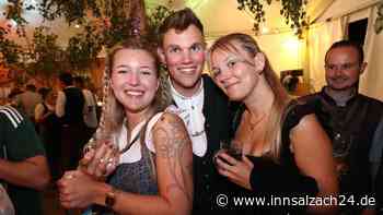Rund 700 Gäste feiern beim Wein- und Bierfest in Unterneukirchen