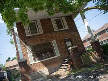 West-end residents applaud Windsor's plan to take over dilapidated Ambassador Bridge houses
