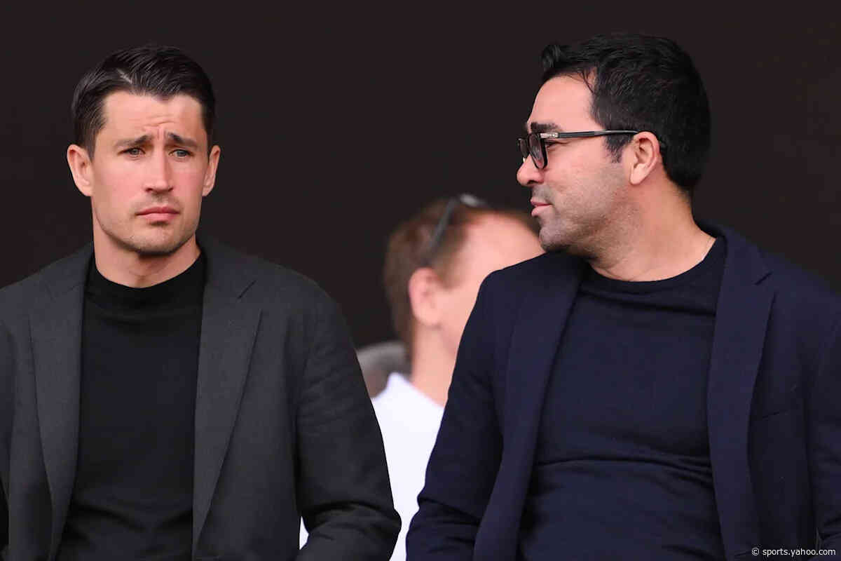 Barcelona in a race against time to finalise new striker