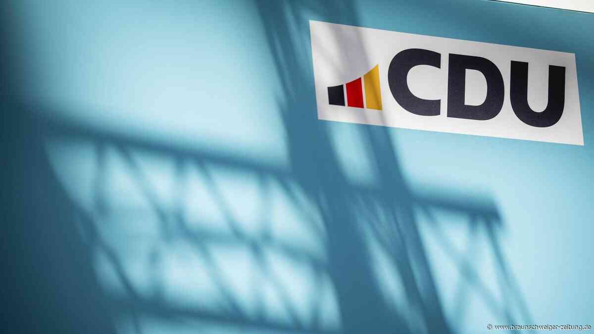 CDU-Politikerin sorgt mit „Milf“-Kette für Aufsehen – „Ich bin gerne eine Mutti“