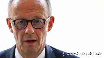 Kanzler Merz besucht Waldbrandgebiet in NRW