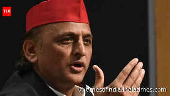 'Sometimes dynastic politics has its benefits': Akhilesh on how 5 family MPs helped SP