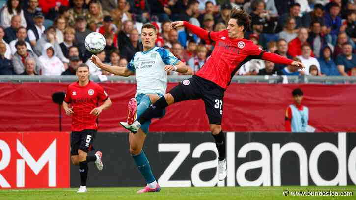 4:0 in Wiesbaden: Bayer 04 steht in Runde Zwei