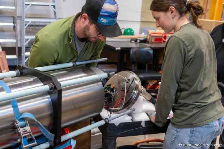 ONC joins the hunt for cosmic particles in the ocean