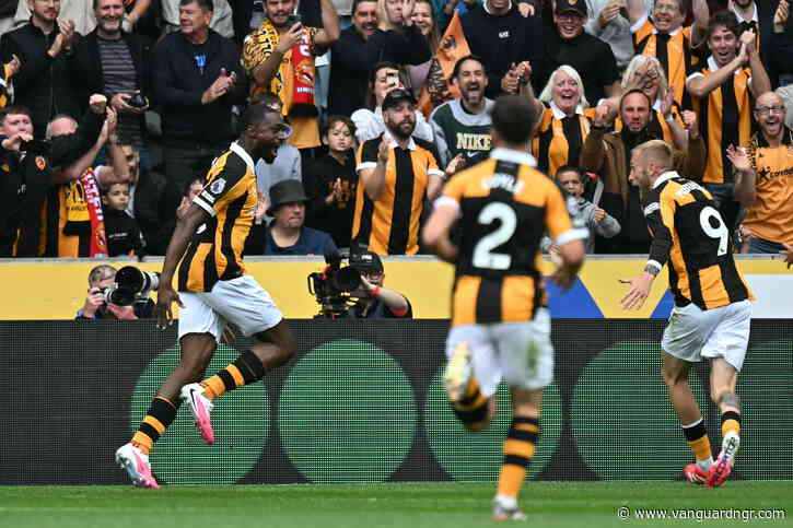 EPL: Semi Ajayi scores as Hull City maul Man United 2-0
