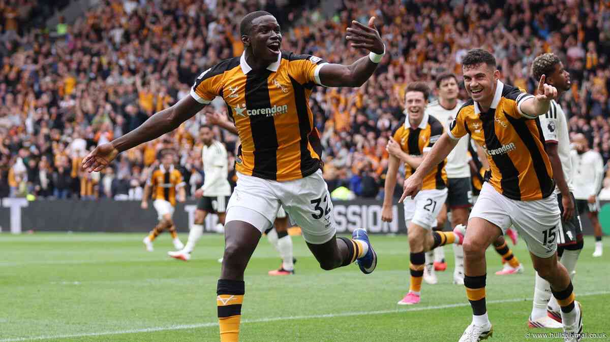 Stunning Hull City shock Manchester United for perfect Premier League start
