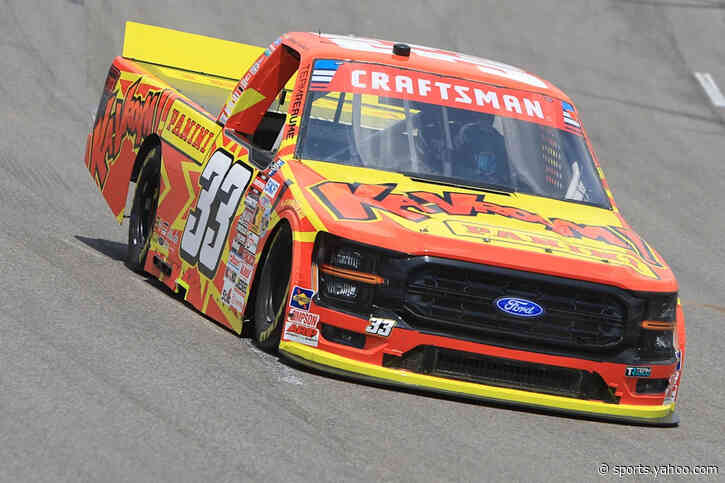 Ford's Star Driver Scarifices His Own Seat For Teammate In Rare NASCAR Gesture