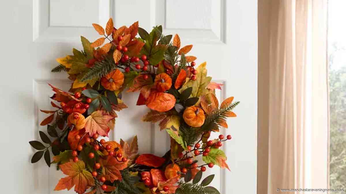 'Exquisite' £20 Dunelm autumn wreath shoppers can get  for £4.65 this weekend
