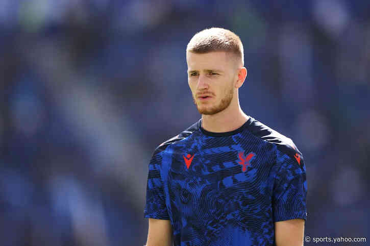 Real Madrid-linked midfielder set to continue at Premier League club