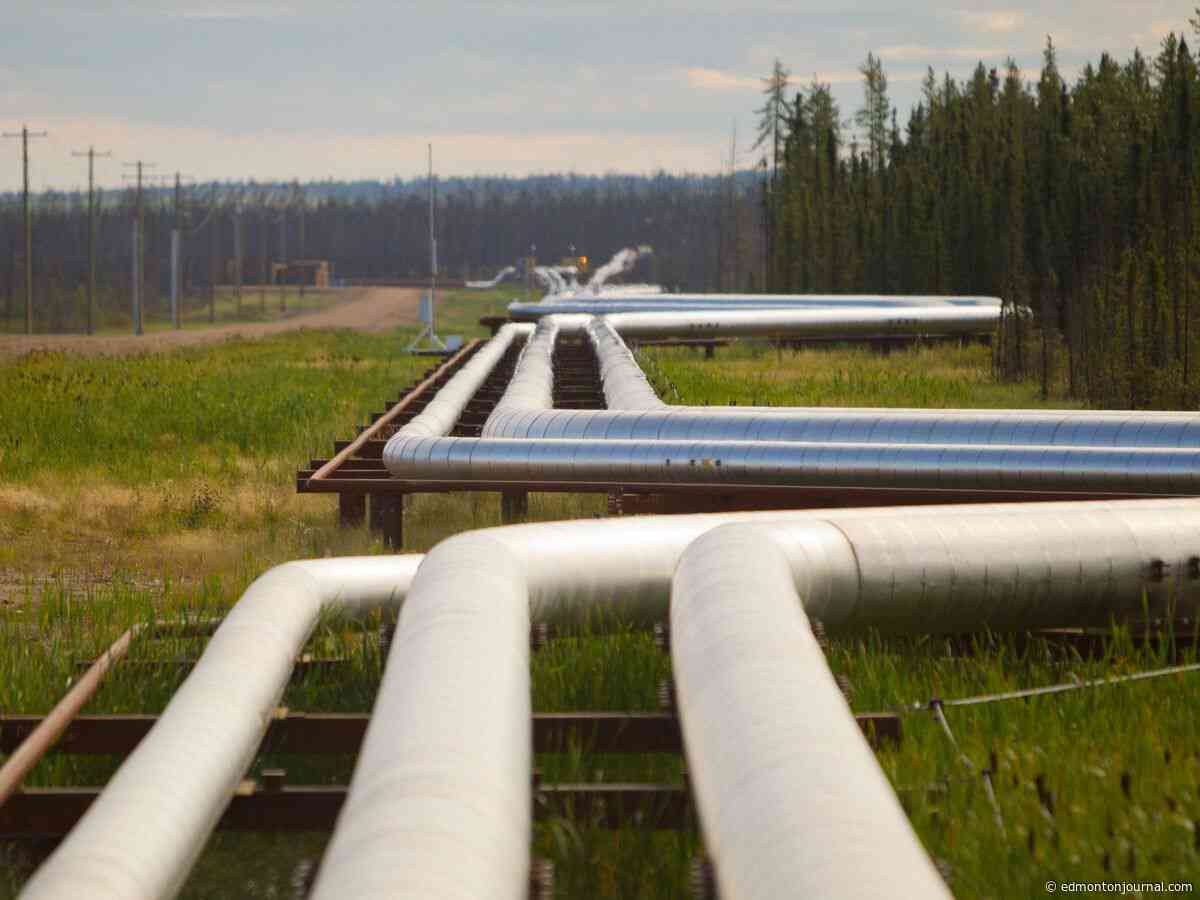 Indigenous groups "kept in dark" while plans for "deeply concerning" west coast oil pipeline move ahead