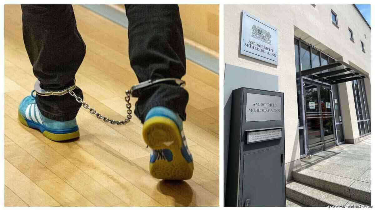 Gewaltexzess mitten in Waldkraiburg: Am Boden liegende Männer mit Fußtritten attackiert