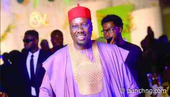 VIDEO: Obi Cubana gifts pastor Jerry Eze mansion