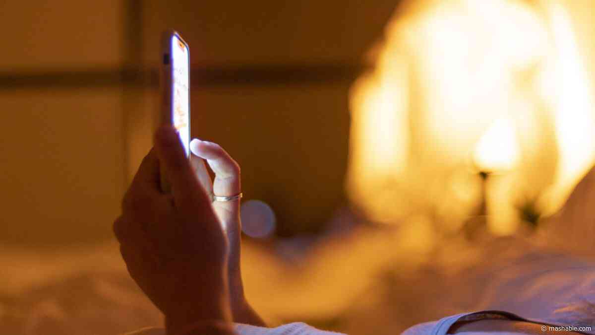 How to use AdultFriendFinder’s Sex Stories feature — vet your next sexting partner