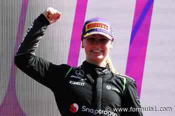 Westcott dominates to take maiden F1 ACADEMY win