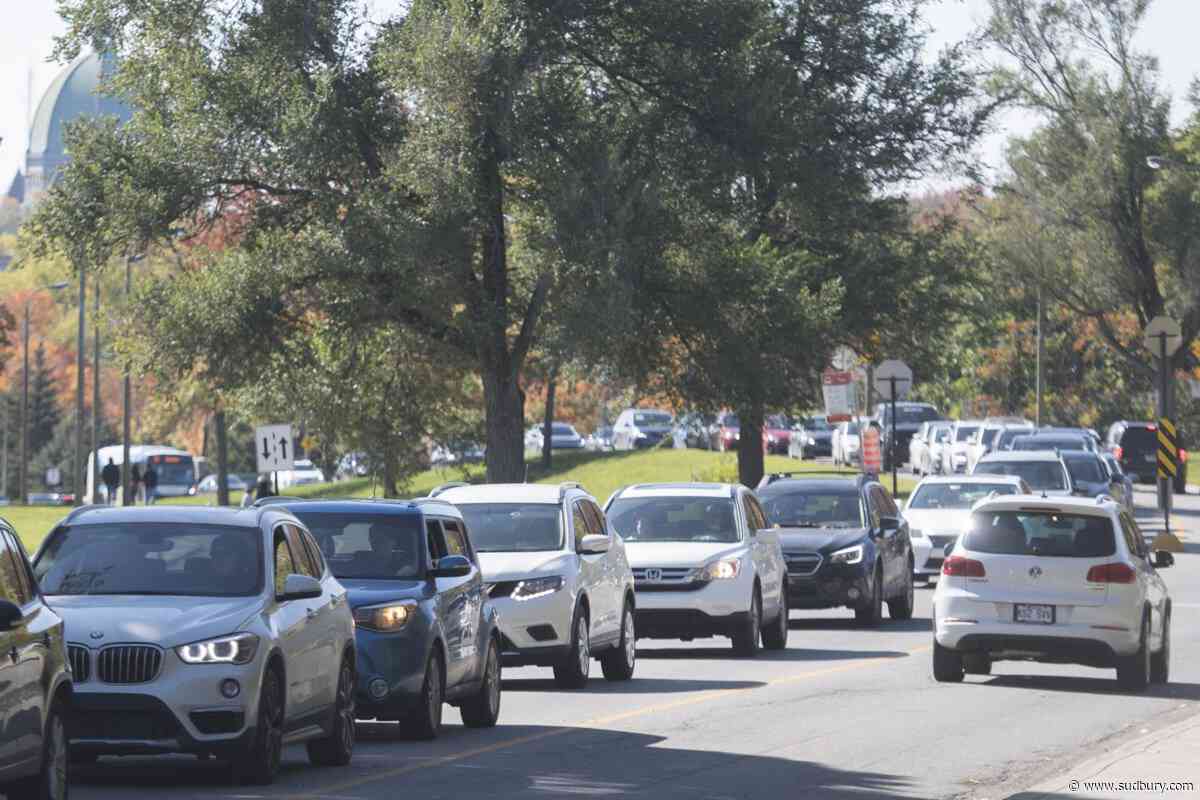 Connected cars pose privacy issues, Quebec report says