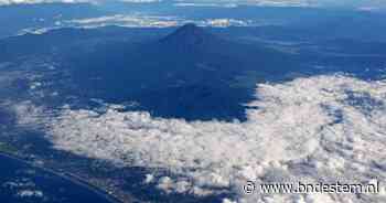 Vader laat vermoeide zoon (7) alleen achter op ruim 2000 meter hoogte op berg Fuji