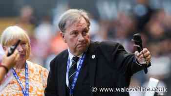 Kev Johns makes emotional Swansea City return as legend pays tribute