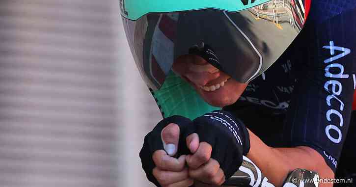 LIVE Vuelta | Debutant in grote ronde voorlopig snelste in tijdrit, wie pakt rode trui in woonplaats van Tadej Pogacar?