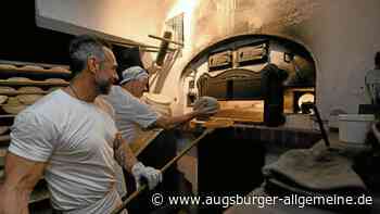 Eine Nacht in Augsburgs einziger Holzofenbäckerei