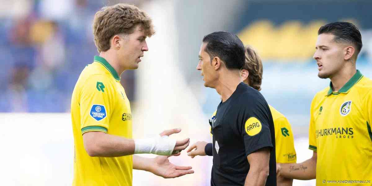 Perez velt oordeel tijdens Fortuna Sittard - AZ: 'Geen controle over wat hij doet'