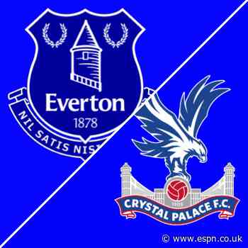 Everton beat Palace 2-0 to open season as PM watches