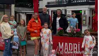 Venezuela Fury and husband Noah Price reunite with her family on the Isle Of Man over a pub lunch as they film new At Home With The Furys series