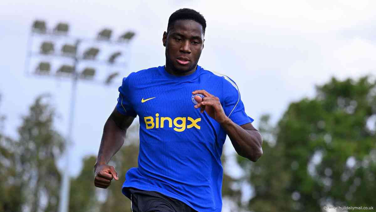 Hull City set to make transfer decision over Real Betis winger as Tigers hold Chelsea talks