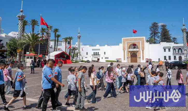 أطفال القدس وسط أفراح عيد الشباب