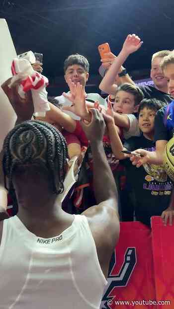 Caleb Wilson made a core memory for this fan 🥹❤️ #nba #chicagobulls #basketball #giveaway #wholesome
