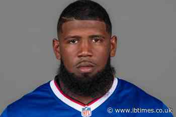 NFL Star Ed Oliver's Son Drowns in Pool at Family's Texas Home: 'Unthinkable Tragedy'