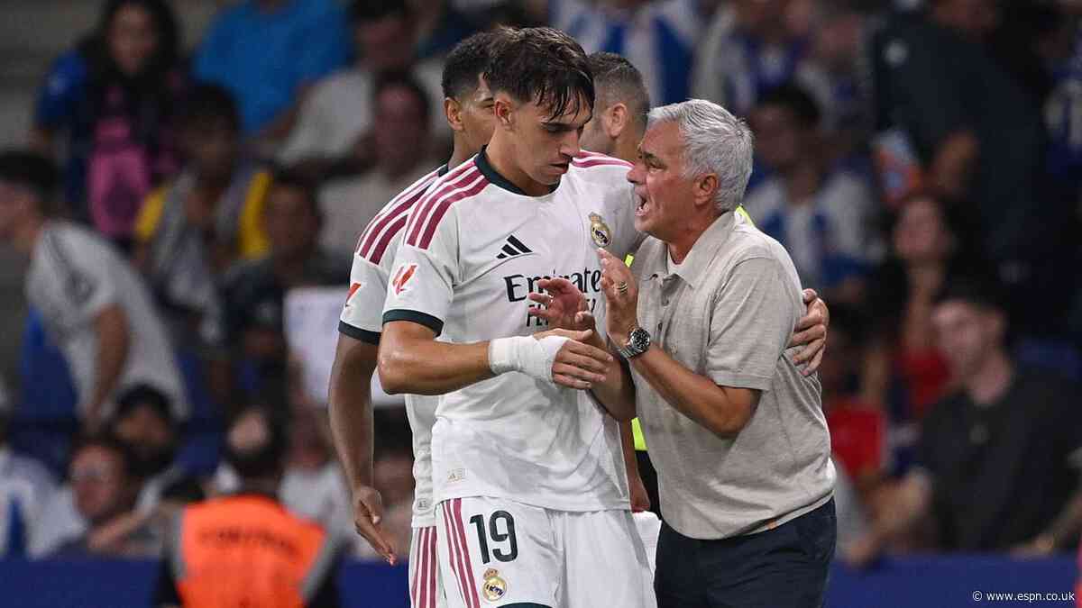 Madrid strike late to give Mourinho winning return