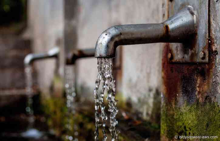 Vecinos de tres urbanizaciones en Los Teques exigieron solución ante fallas del servicio eléctrico y suministro de agua