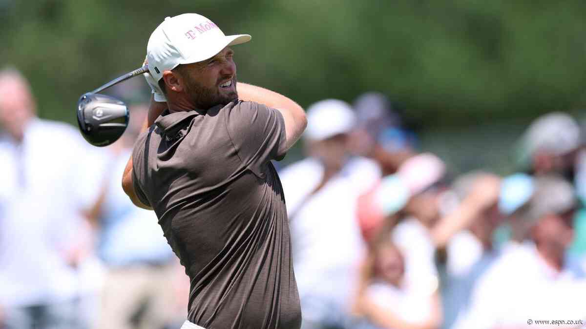 Clark pulls away from field for 5-shot BMW lead