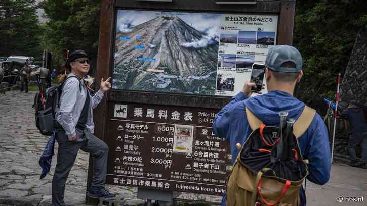 Vader laat 7-jarige zoon achter bij beklimming Japanse berg Fuji