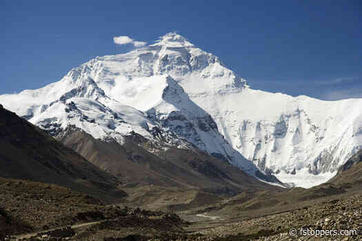 The Camera Lost on Mount Everest in 1924, and the Photograph It Might Still Hold
