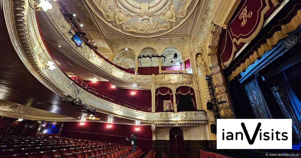Save on theatre tickets from London Theatre Direct