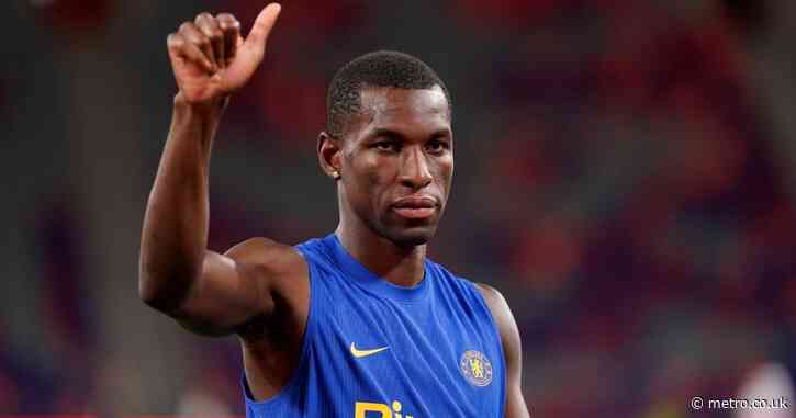 Nicolas Jackson makes decision over next club as Chelsea delay transfer