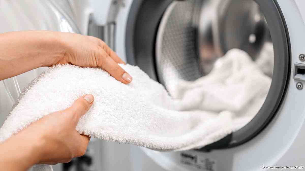 I tested three ways to revive smelly towels — one left them smelling properly clean
