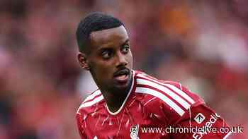 Alexander Isak warned about Newcastle United return as Michael Owen makes Liverpool feelings clear