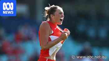 Live: Record crowd watches as Swans AFLW team claims emotion-charged win