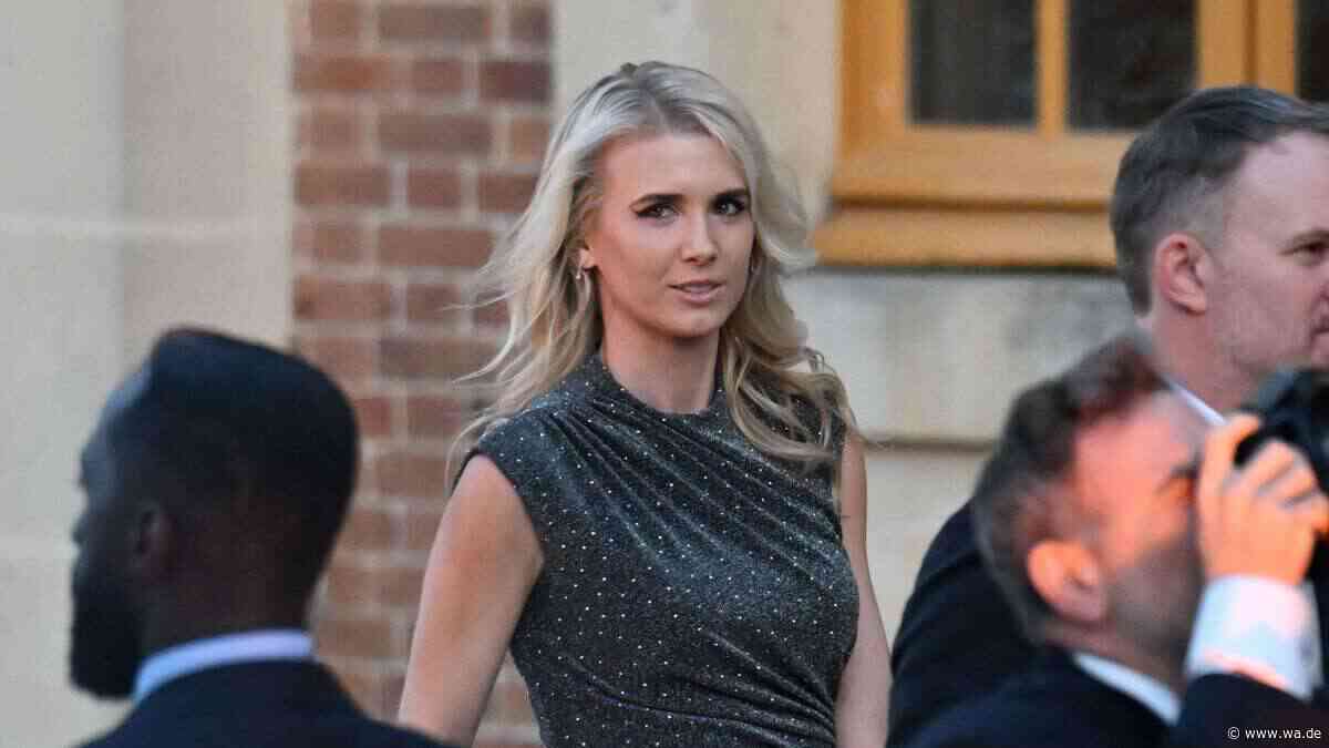 „Mein Beschützer und Wächter“: Trumps Mitarbeiterin Harp und die Tradition präsidialer Höflinge