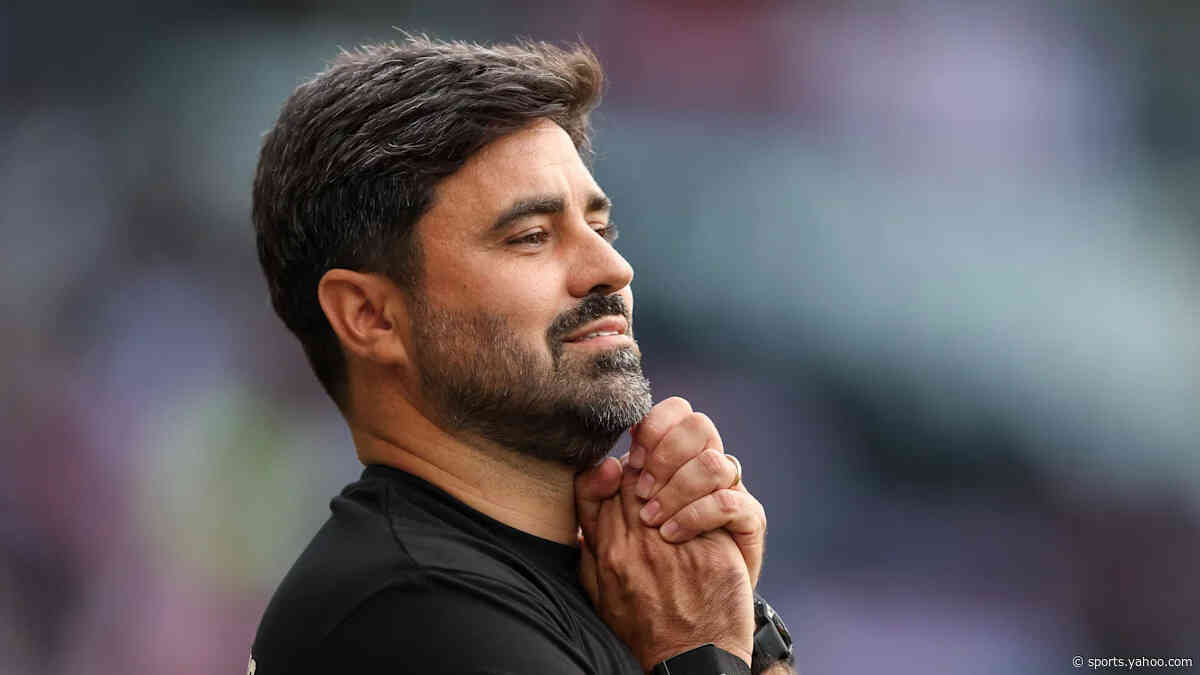 Transfer window 'a chess game in a storm' - Matos