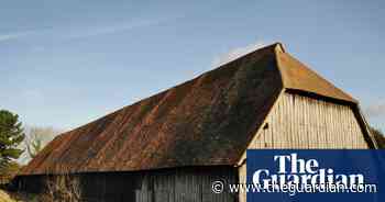 Heathrow expansion ?is threat to England?s largest surviving medieval barn?