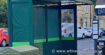 Witney bus shelter gets green roof to support wildlife