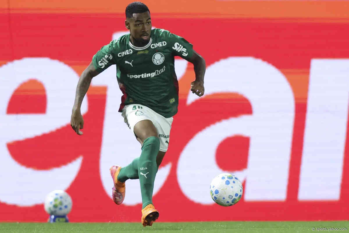 A Brazilian winger looks to be edging closer to a move to Manchester City