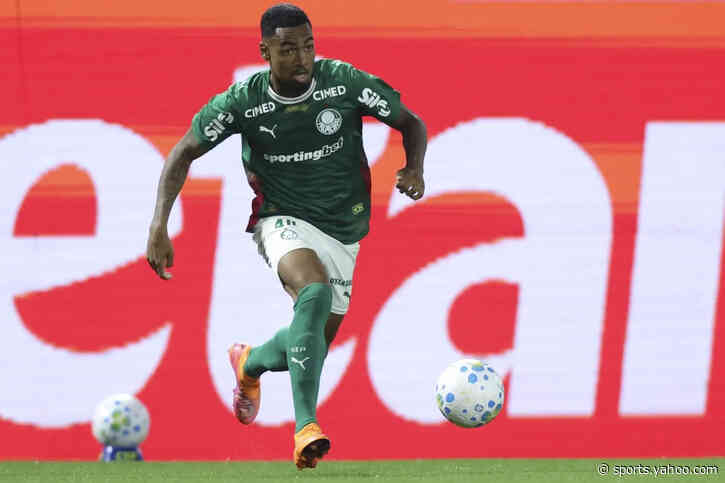 A Brazilian winger looks to be edging closer to a move to Manchester City