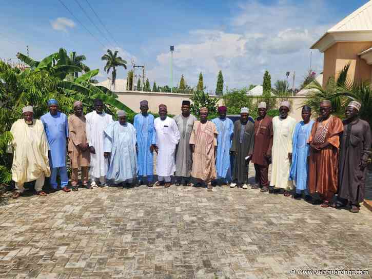 2027: Hashidu’s political family backs Gwamna