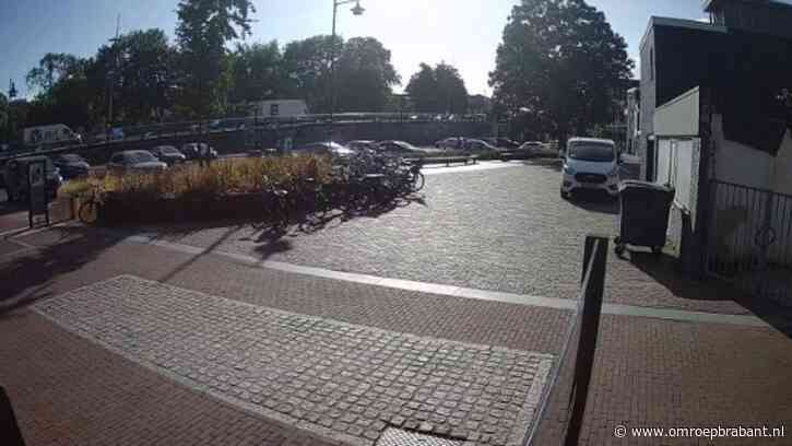 Politie zoekt twee jongens die in Helmond met wapen werden bedreigd