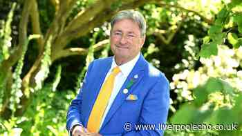 Alan Titchmarsh names popular plant he 'hates' after discovering it in garden of new home